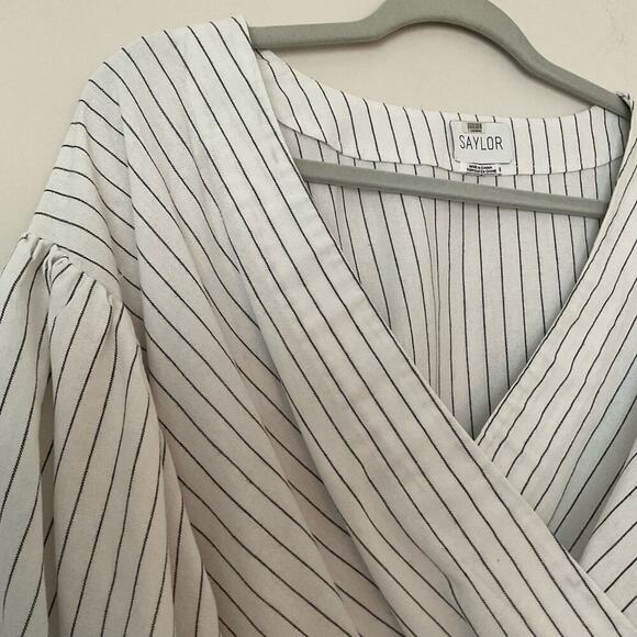 Saylor Grove Pinstripe Tiered Sleeve Top‎ - Picture 3 of 5